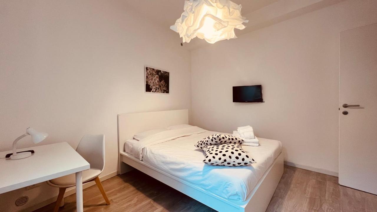White House Lounge Supreme Apartment Udine Buitenkant foto