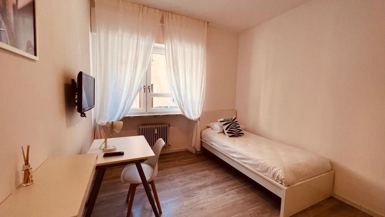 White House Lounge Supreme Apartment Udine Buitenkant foto